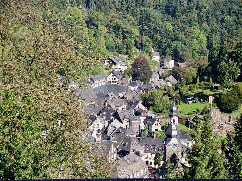 Zur Altstadt Monschau Kültér fotó